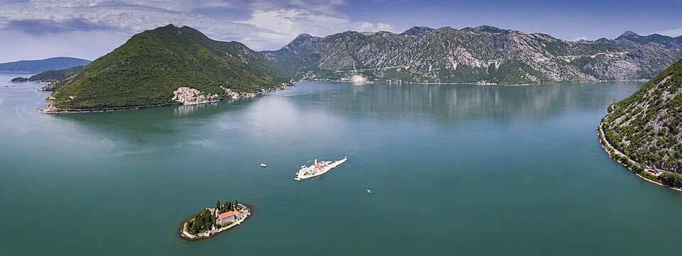 Bahía de Kotor