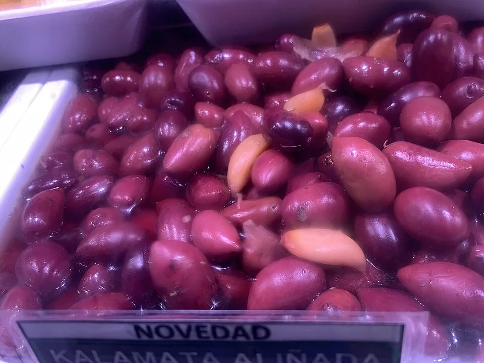 Каламатские оливки