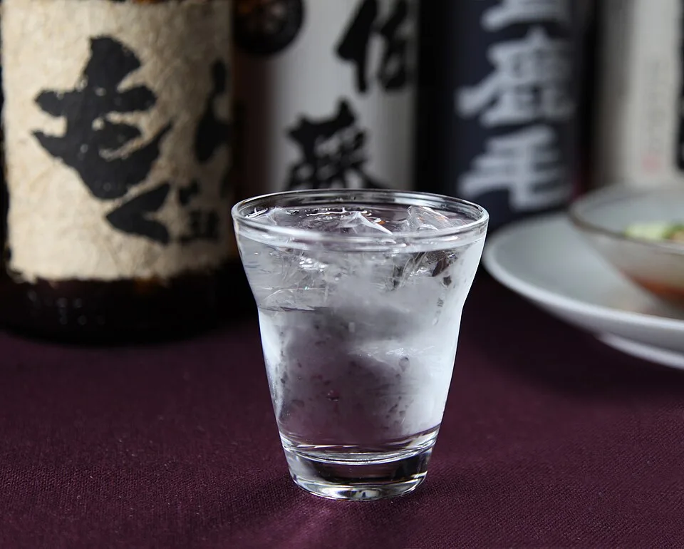 Shochu — Photo: publicdomainq.net (завантажив на Commons E136)